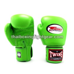 Twins Muay Thai Boxing Gloves BGVL-3 Green | Gloves